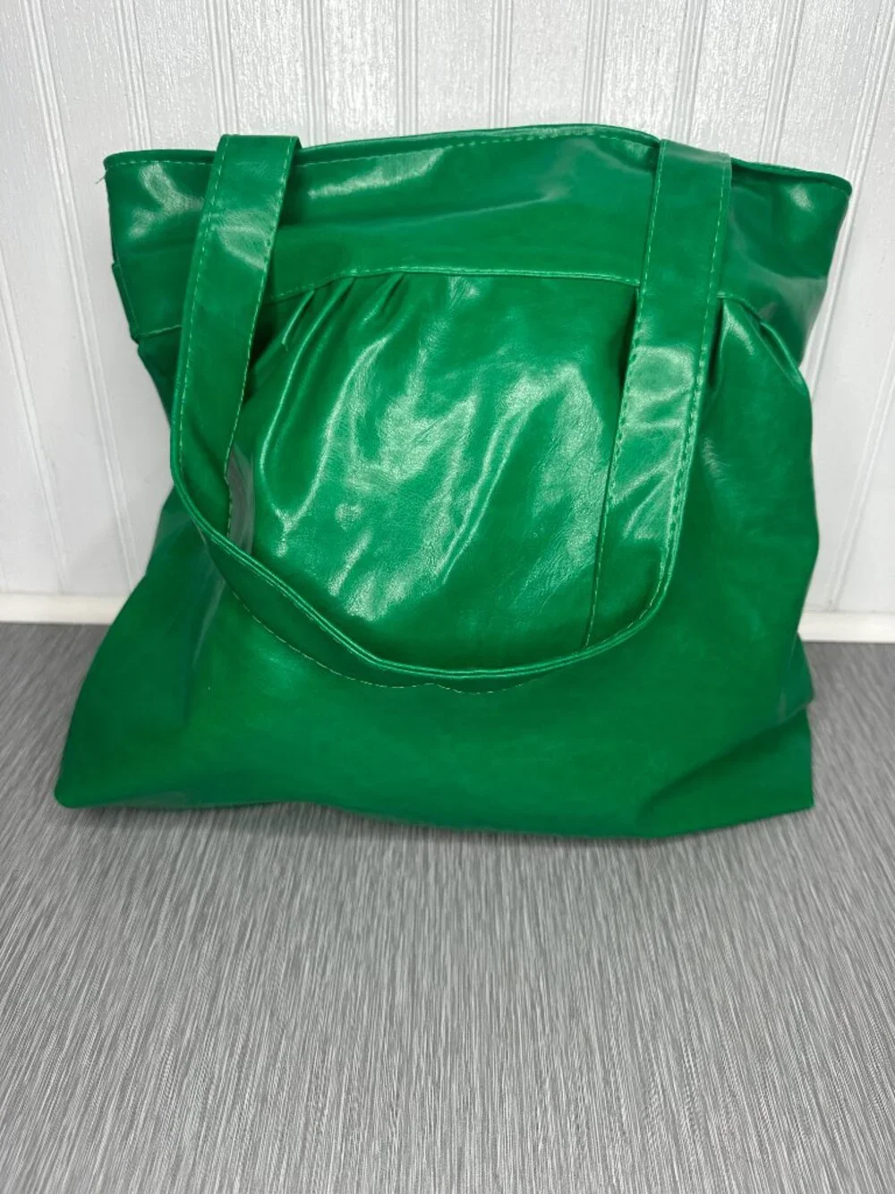 Green Faux Leather Hobo Handbag Silver Ring Hardware Detail